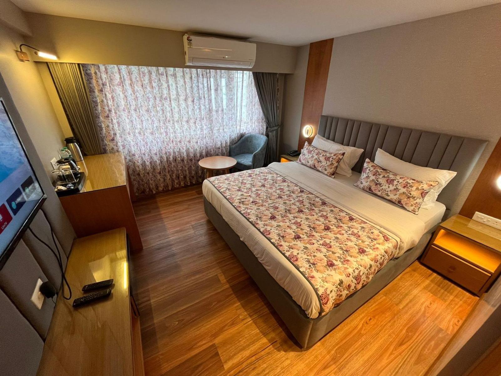 ホテル The Retreat, Darjeeling ダージリン エクステリア 写真